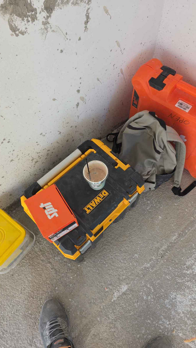 DEWALT Tstak Εργαλειοθήκη Χειρός Πλαστική με Αφρολέξ Π44xB33.3xΥ30.2cm
