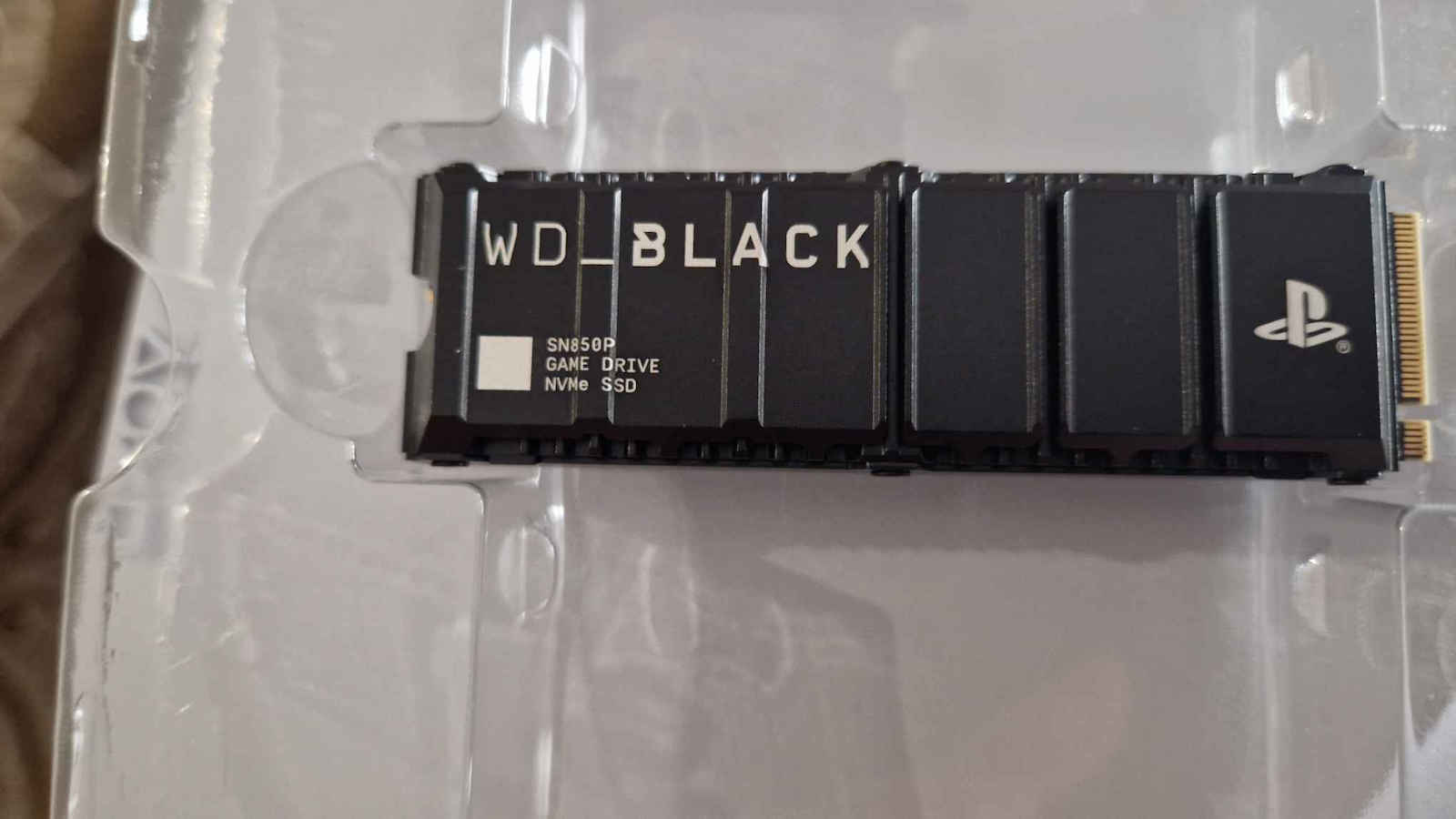 Western Digital Black SN850P SSD 2TB τύπου M.2 με σύνδεση PCI Express 4.0 και Ψύκτρα (PS5 Compatible) WDBBYV0020BNC-WRSN