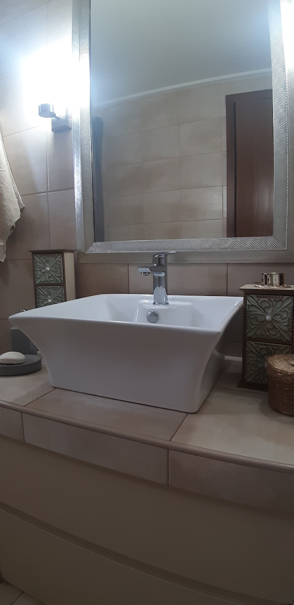 Pyramis Libreto Mixing Bathtub Shower Faucet Complete Set Silver