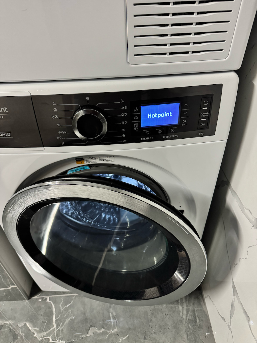 Hotpoint-Ariston Πλυντήριο Ρούχων 9kg 1400 Στροφών H8 W946WB EU