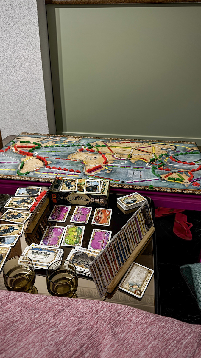 Board Game Ticket To Ride: Rails & Sails for 2-5 Players 10+ Years Old (EN) Days of Wonder