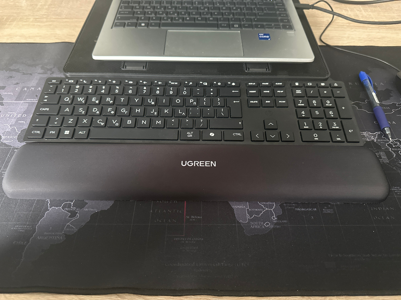 Ugreen 25248 Ergonomic Keyboard Wrist Rest 435mm*70mm Black