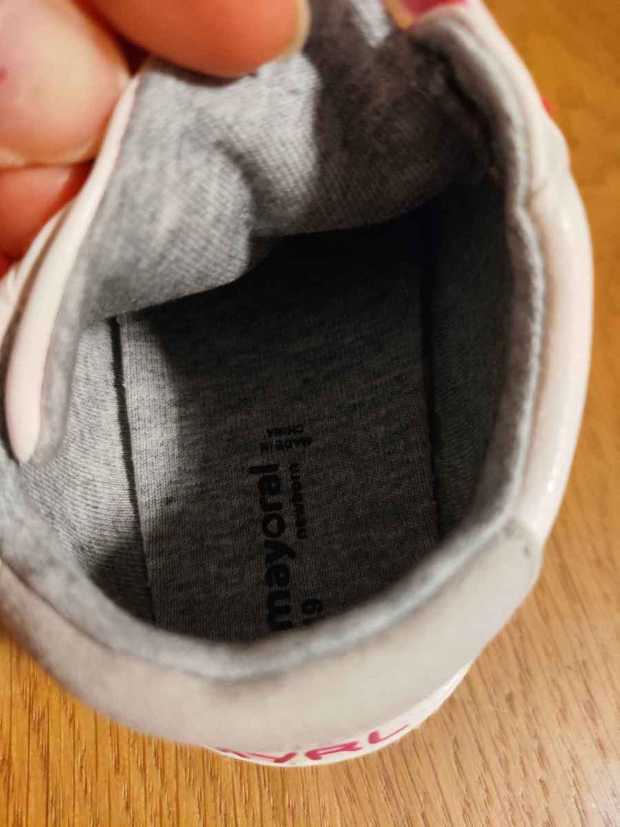Mayoral Βρεφικά Sneakers Αγκαλιάς Λευκά