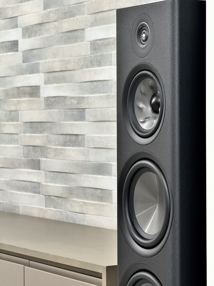 Polk Audio Reserve R700 Pair of Hi-Fi Speakers Floor 3 No of Drivers W32.07xD42.83xH114.38cm. Walnut