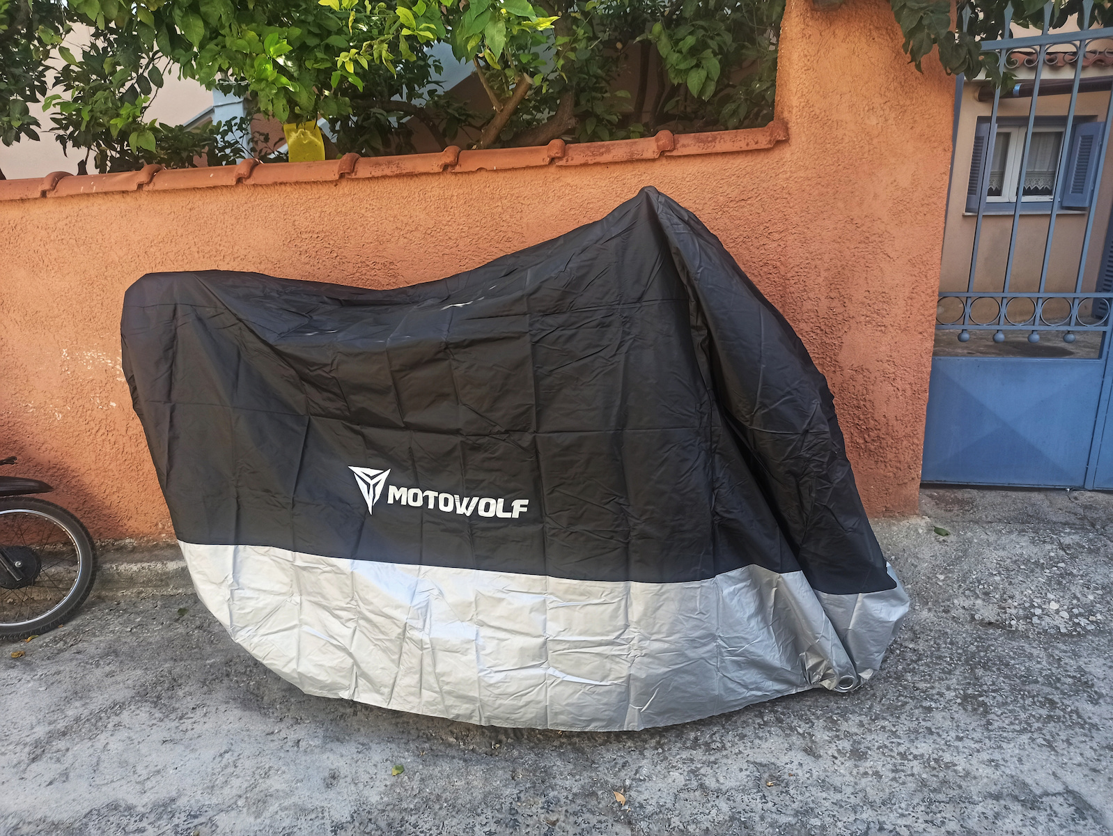 Motowolf Waterproof Motorcycle Cover XXXXL L295xW110xH140cm