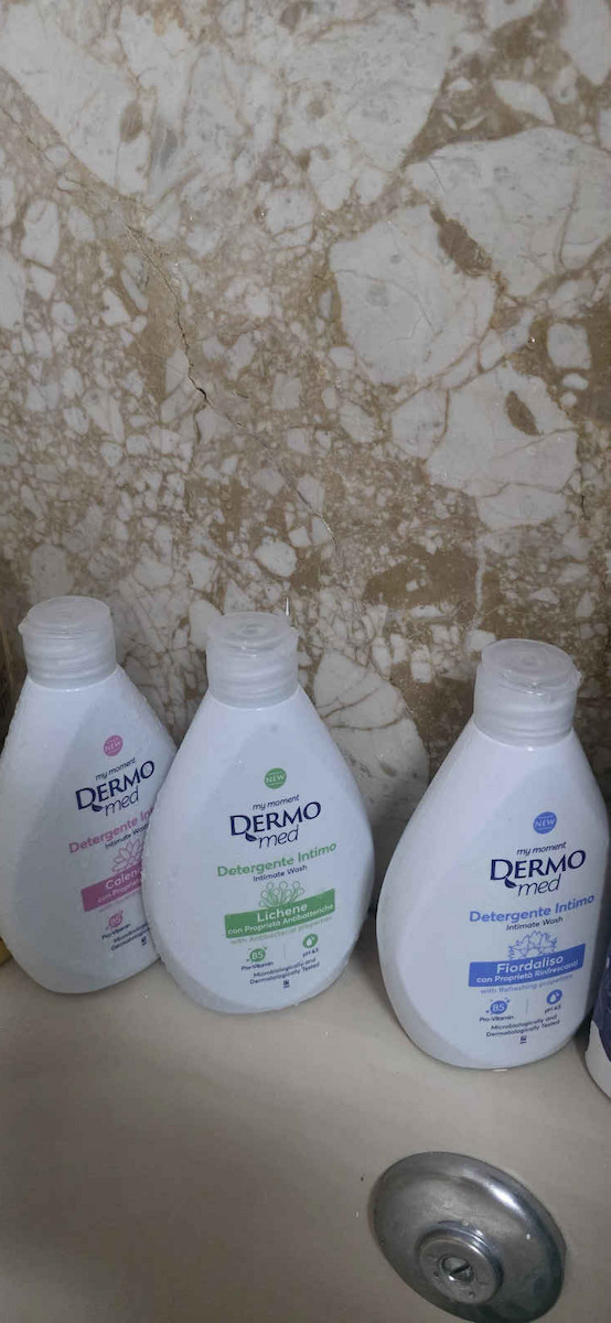 Dermomed Intimate Soap Active Intimate Area Cleansing Cream 300ml