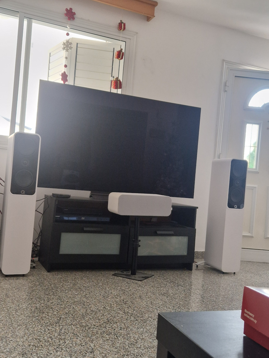 Q-Acoustics 5040 Двойка Hi-Fi Говорители Подов Бял