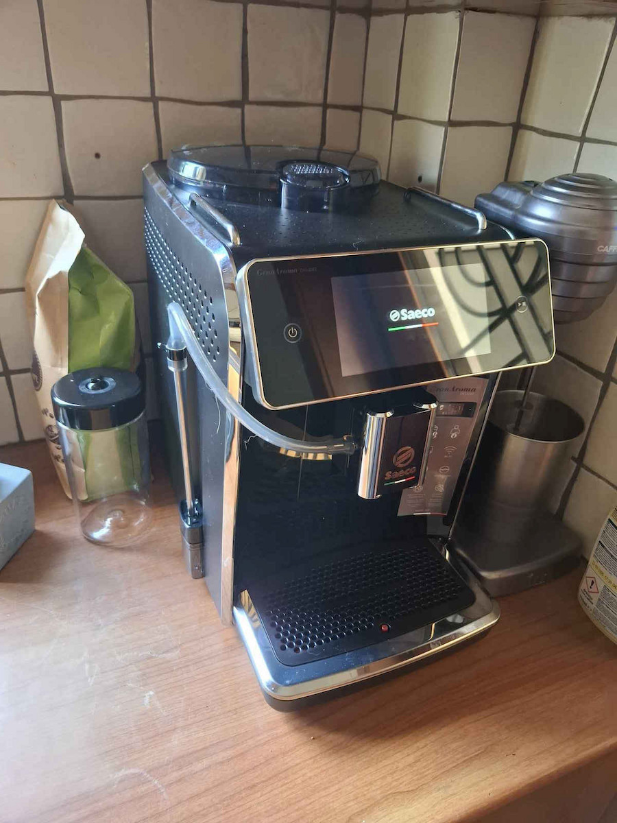 Saeco GranAroma Deluxe Αυτόματη Μηχανή Espresso 1500W Πίεσης 15bar για Cappuccino με Μύλο Άλεσης Μαύρο/Ασημί