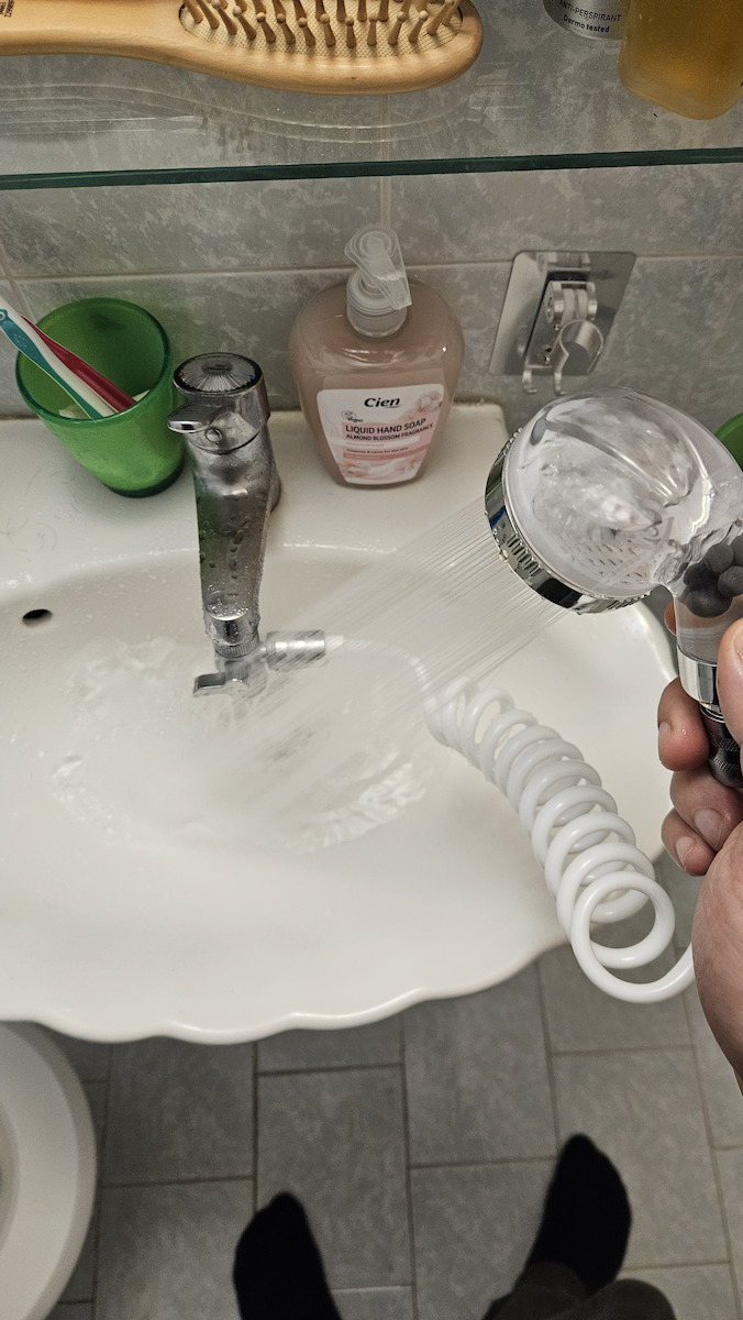 ASH-20 Sink Showerhead with Hose with Filter