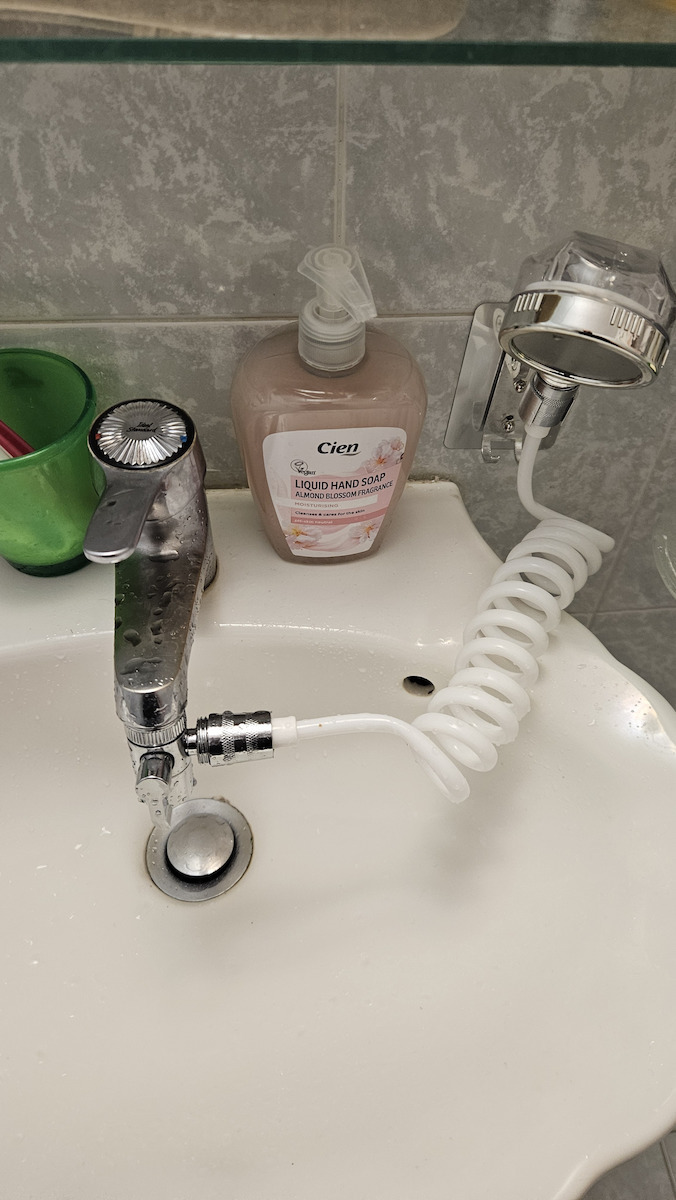 ASH-20 Sink Showerhead with Hose with Filter