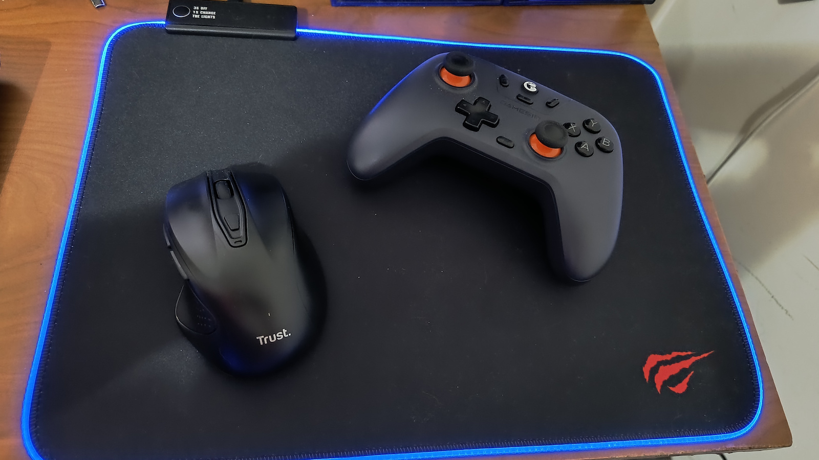 Havit HV-MP901 Gaming Mouse Pad Medium 360mm with RGB Lighting Black 21.01.0009