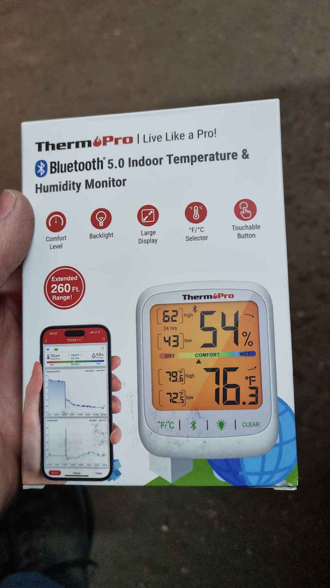 Thermo Pro Digital Bluetooth Wireless Humidity Monitor Digital Thermometer & Hygrometer for Indoor Use Digital Bluetooth Wireless Humidity Monitor