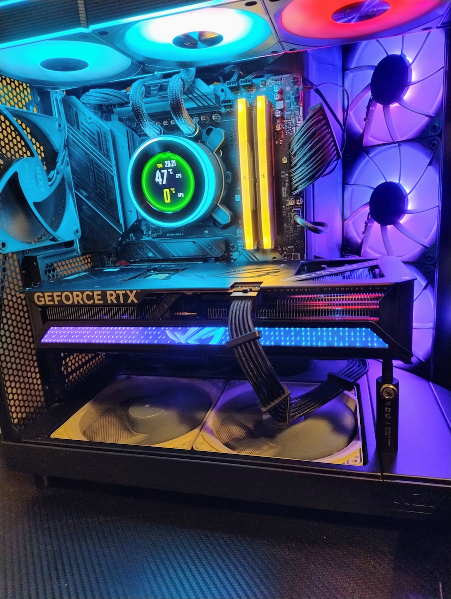 Asus GeForce RTX 5070 Ti 16GB GDDR7 ROG Strix OC Edition Placă Asus GeForce RTX 5070 Ti 16GB GDDR7 ROG Strix OC Edition Placă