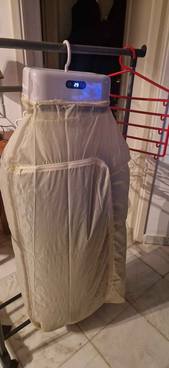 Folding Electric Hanging Clothes Drying Rack 600W 27x19.5cm