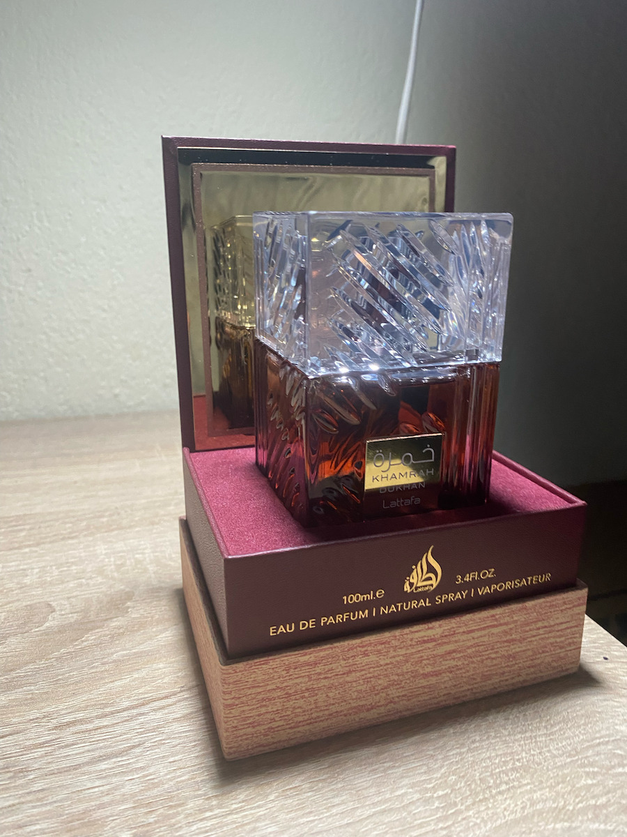 Lattafa Khamrah Dukhan Eau de Parfum 100ml