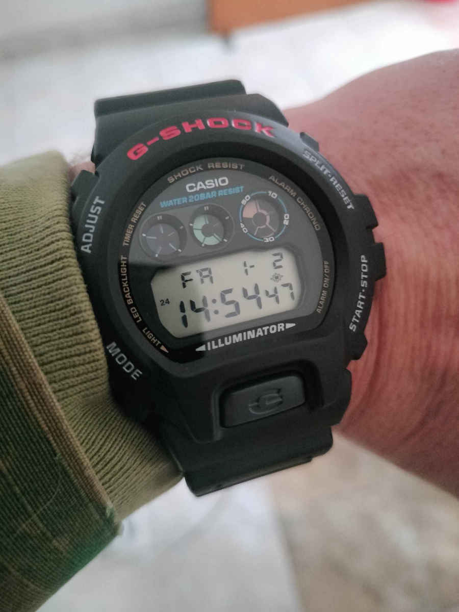 Casio G-shock Ψηφιακό Ανδρικό Ρολόι Χρονογράφος Μπαταρίας με Μαύρο Καουτσούκ Λουράκι