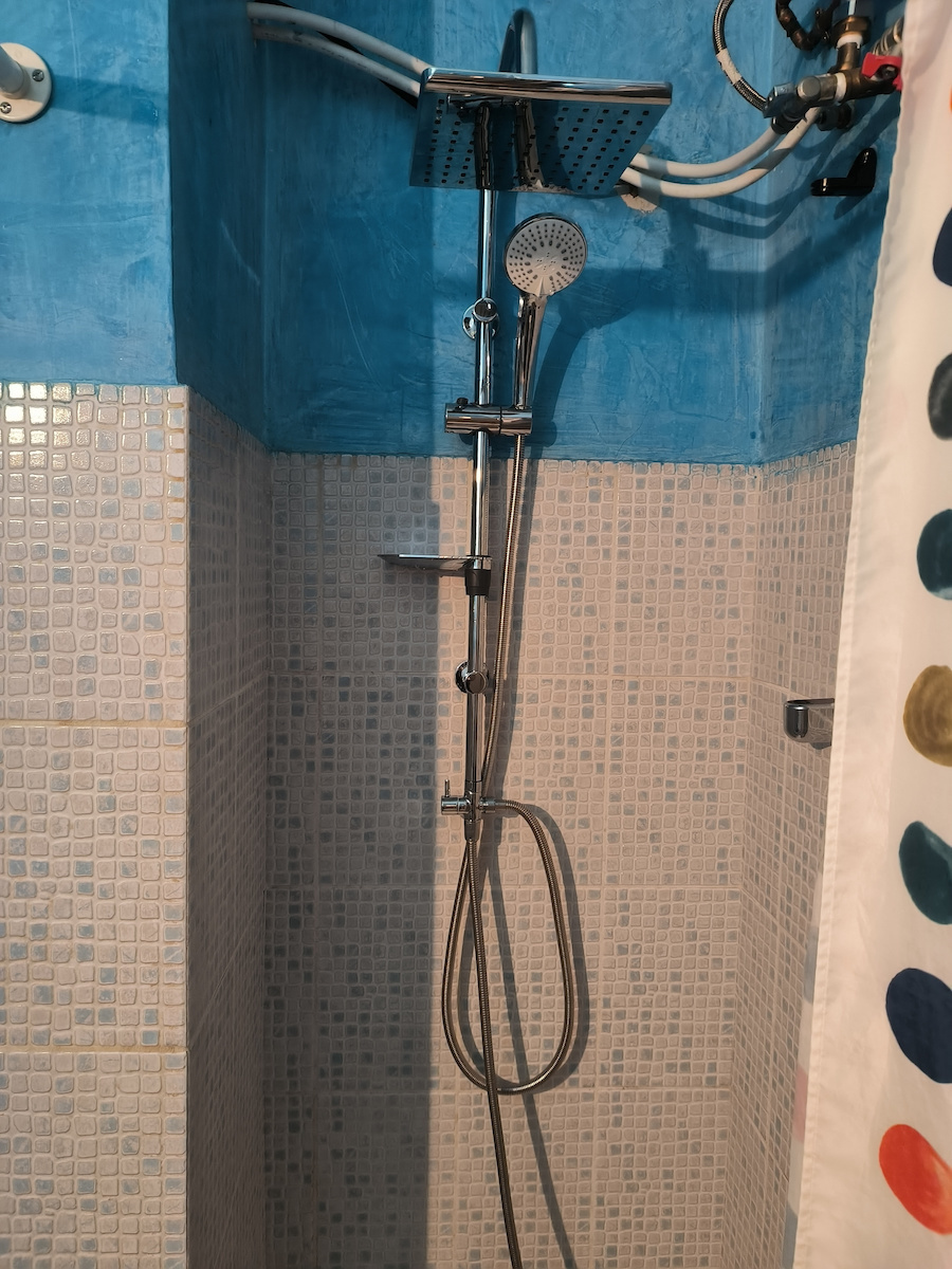 Tema Ρυθμιζόμενη Στήλη Ντουζ χωρίς Μπαταρία 85cm Ασημί