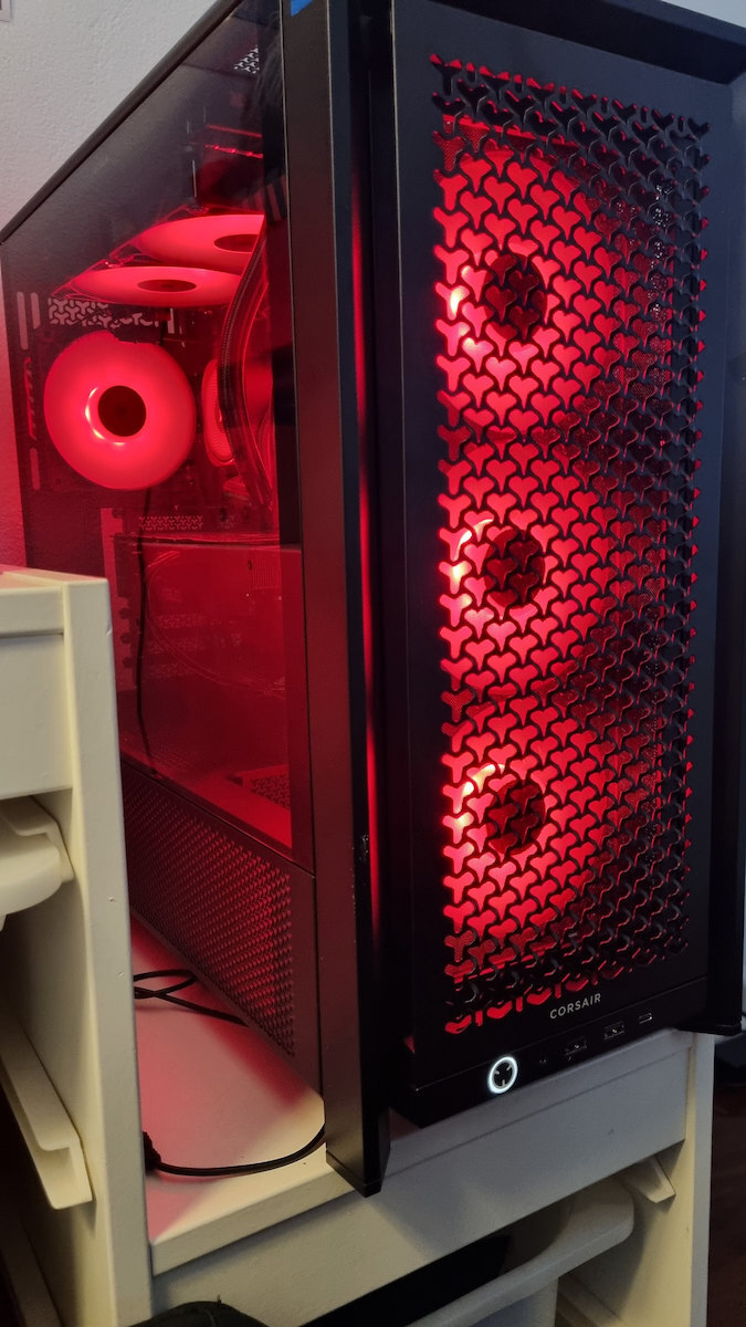 Corsair Frame 4000D RS Gaming Midi-Turm Computergehäuse mit RGB-Beleuchtung Schwarz