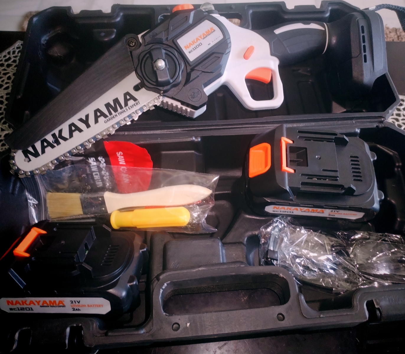 Nakayama EC1100 Κλαδευτικό Αλυσοπρίονο Μπαταρίας 2x2Ah Brushless 21V 1kg με Λάμα 15cm