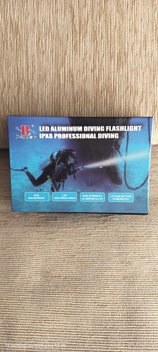 Bailong Diving Safety Light Rechargeable LED with Brightness 250lm for Maximum Depth 200m