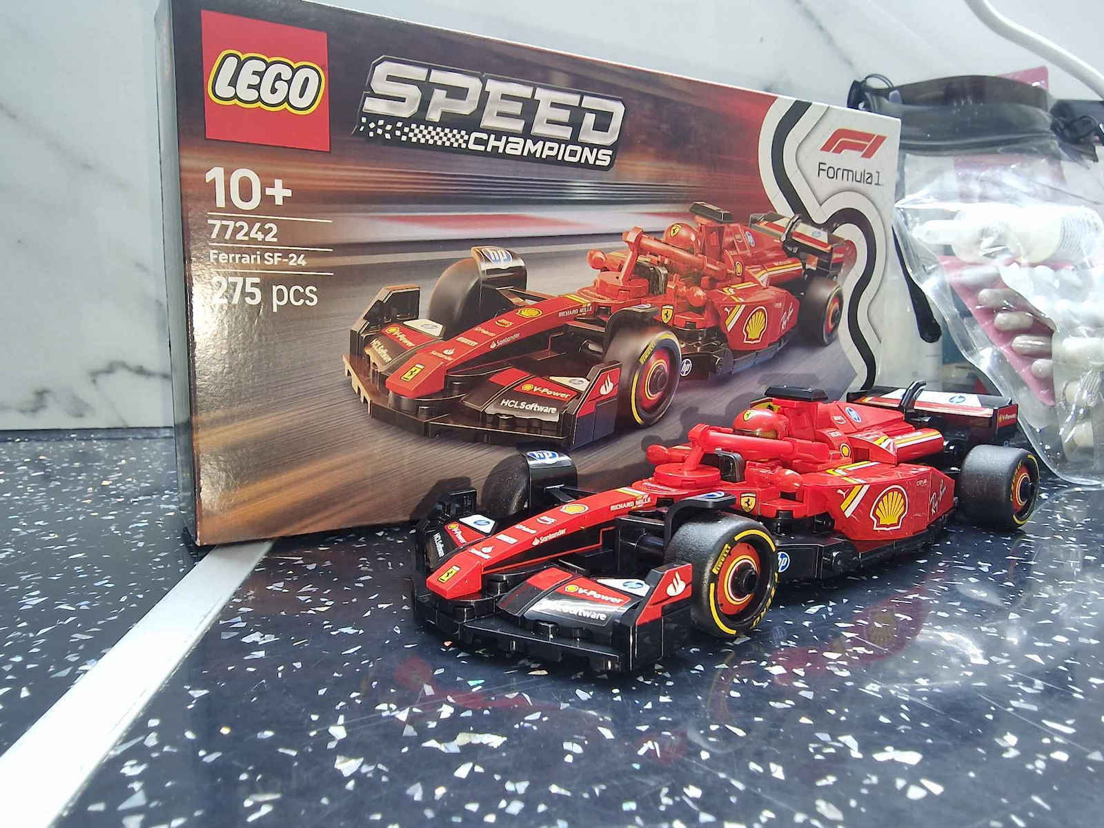 LEGO Speed Champions Ferrari Sf-24 F1 Race Car για 10+ Ετών 275τμχ