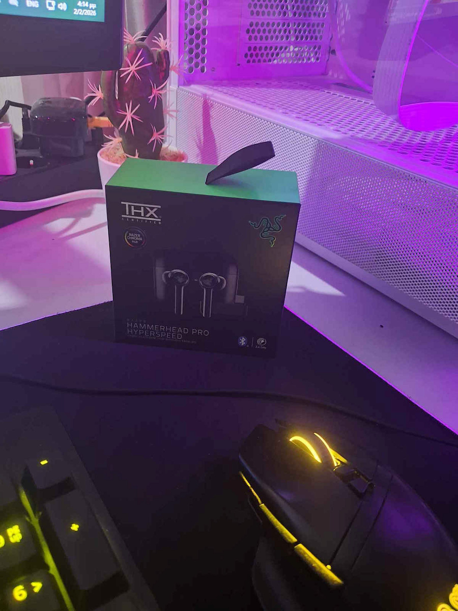 Razer Hammerhead Pro Hyperspeed In-Ear Bluetooth-Freisprecheinrichtung Kopfhörer mit Schweißresistenz und Ladeetui Schwarz