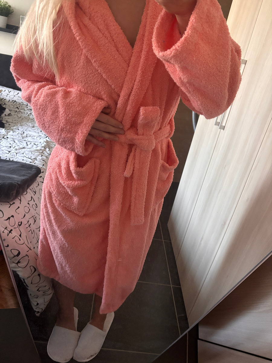 Dimcol 3010 Bathrobe with Hood Coral 420gr/m²