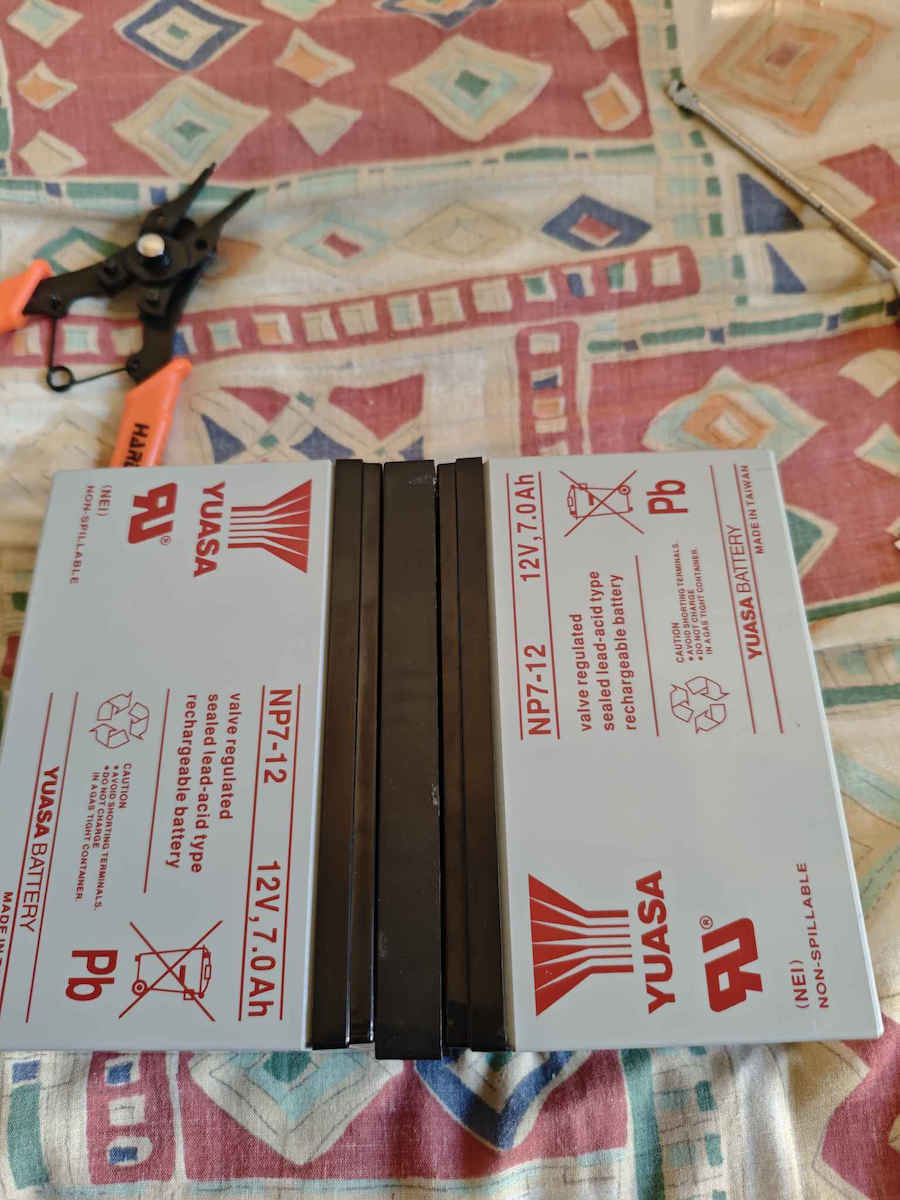 Yuasa NP7-12 D Baterie UPS cu Capacitate 7Ah și Tensiune 12V 1buc