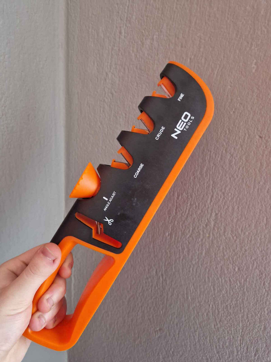 Neo Tools Ascunzător manual cu 3 nivele