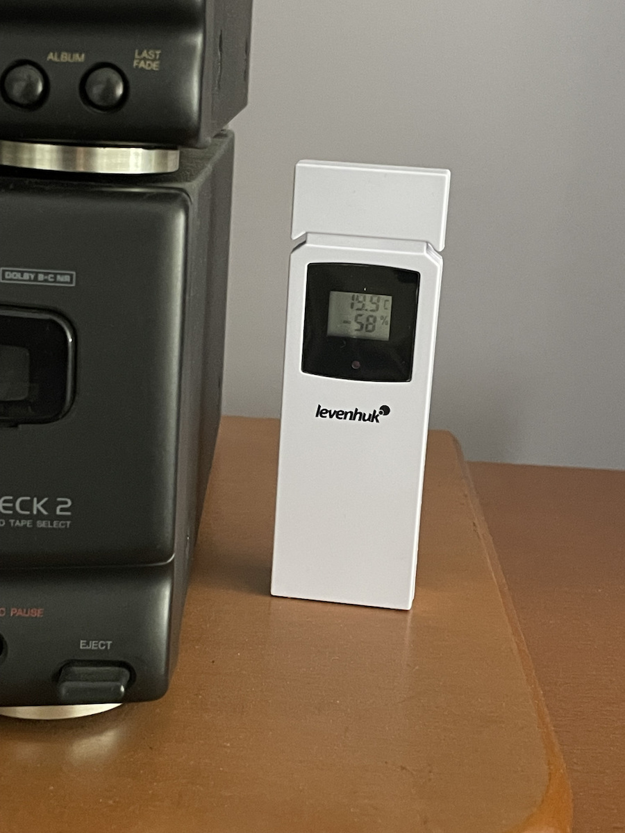 Levenhuk Wezzer Plus LP20 Wireless Digital Weather Station Tabletop Black