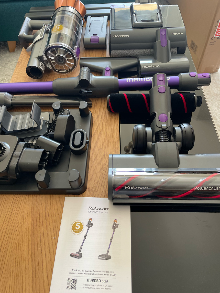 Rohnson Mamba Gold M29 Επαναφορτιζόμενη Σκούπα 2 σε 1 Stick & Χειρός 25.2V Μωβ