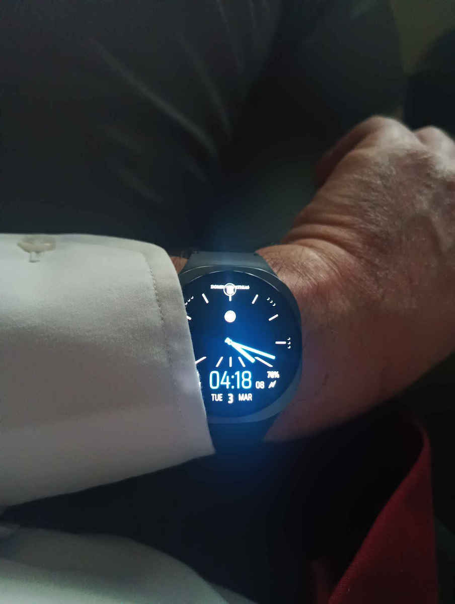 Samsung Galaxy Watch8 LTE Aluminium 40mm Αδιάβροχο με eSIM και Παλμογράφο (Ασημί - S/M)