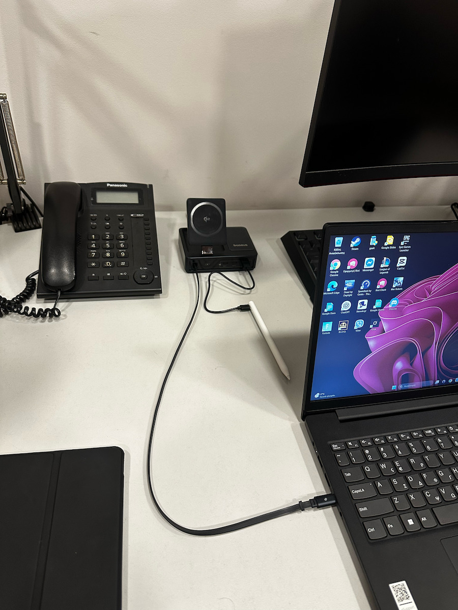 Baseus Ladestation mit USB-A Anschluss und 2 USB-C Anschlüsse und Kabel USB-C 140W in Schwarz Farbe (Nomos)