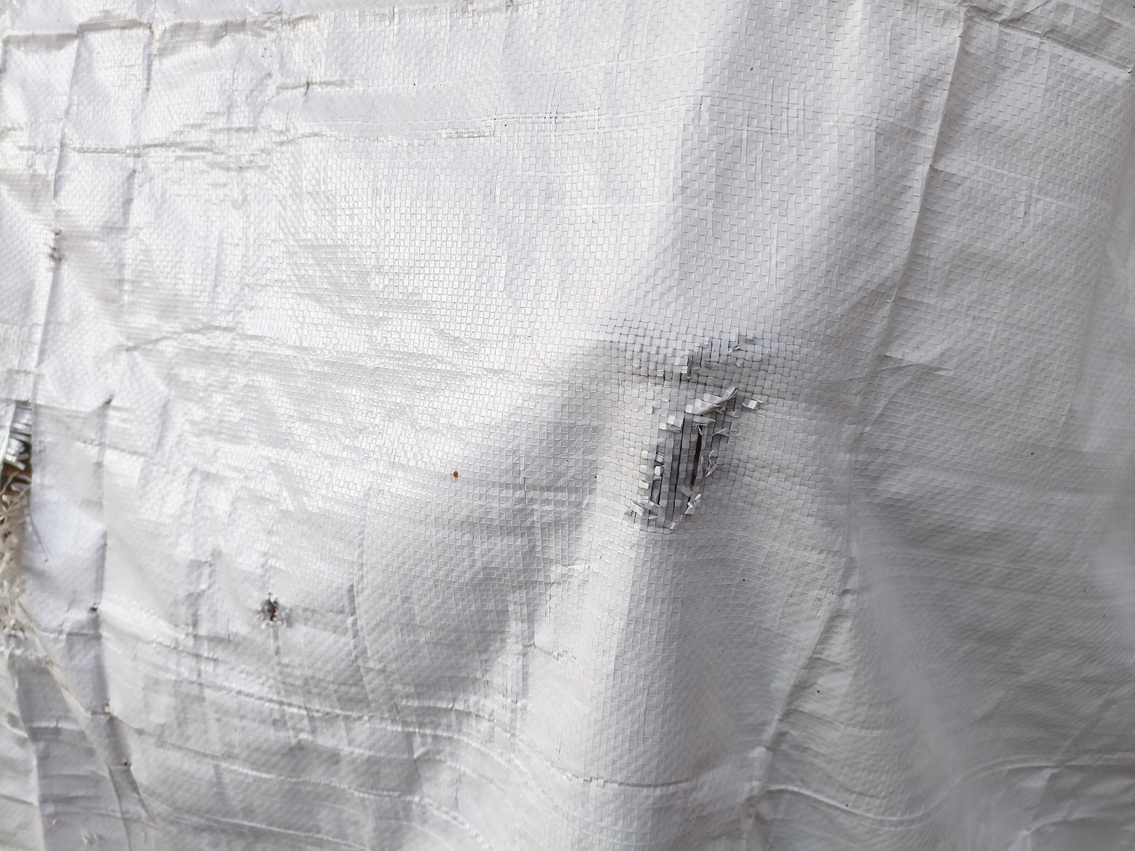 Grasher Waterproof Tarpaulin 120gr/m² 2x3m. Light Type White