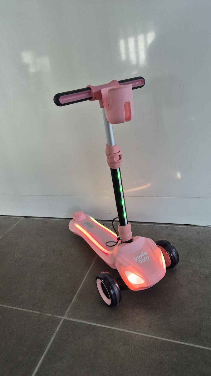 Kiddoboo Kinderroller E-Scooter Trecyclo 3-Rad für 5+ Jahre Rosa