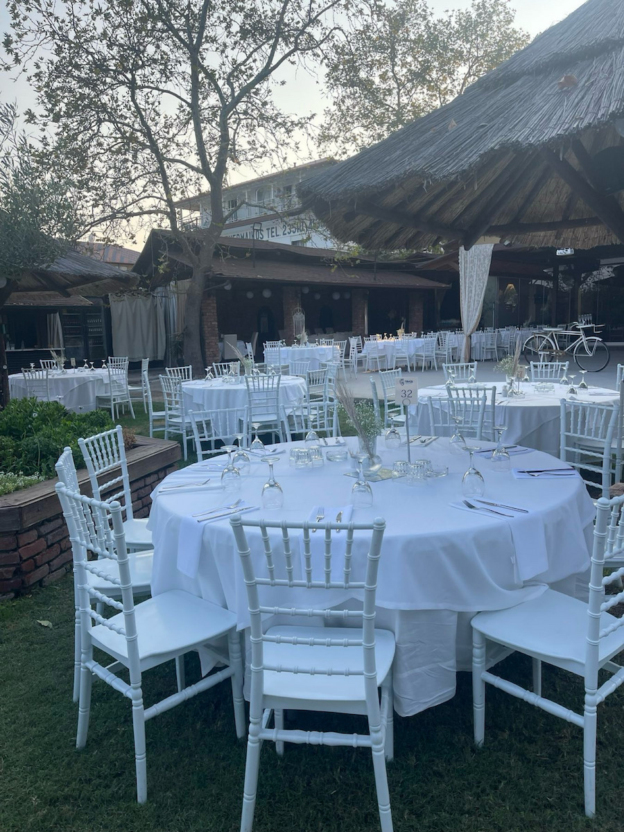 Scaun de catering Polipropilenă Alb 41x44x88cm