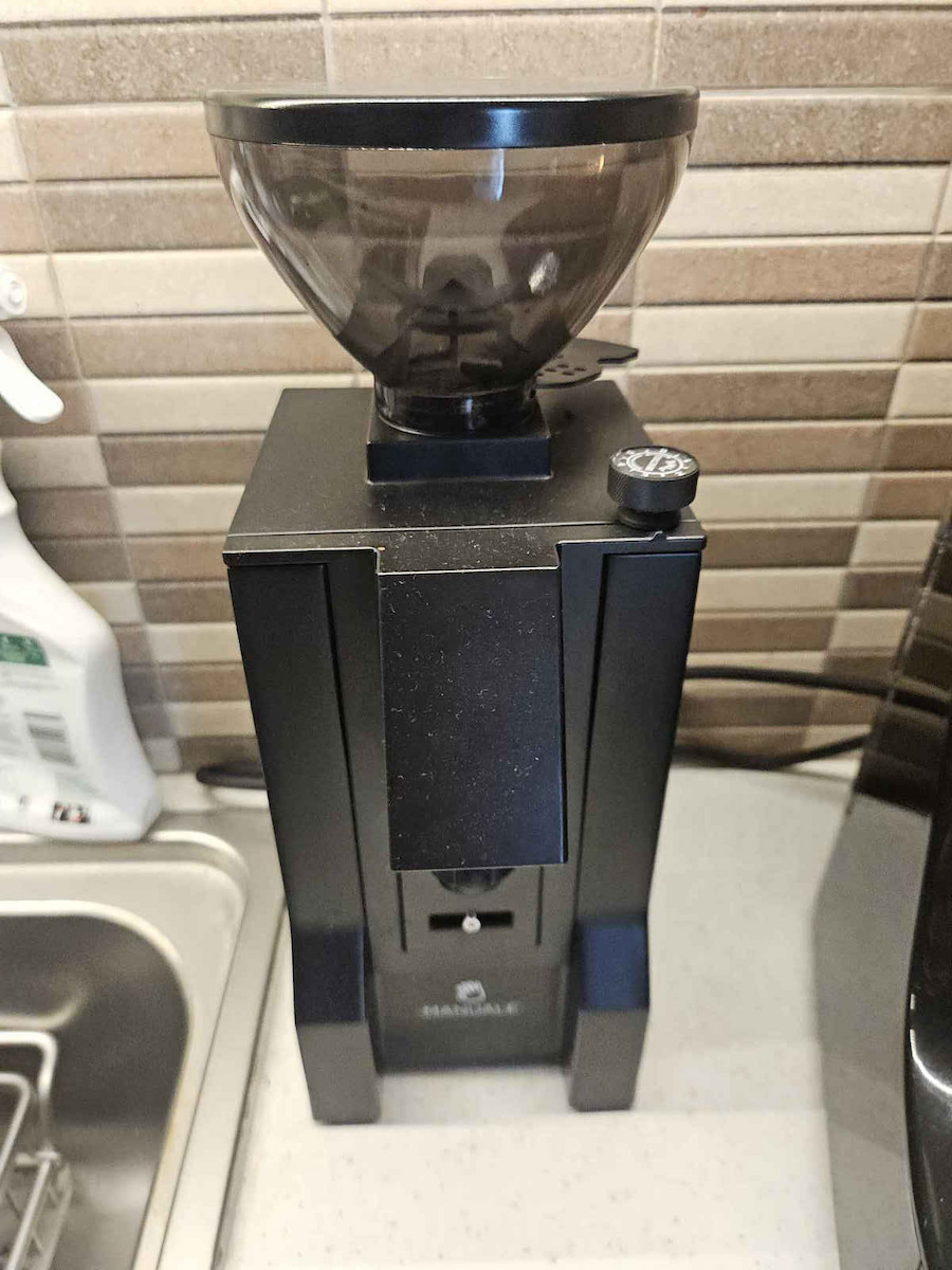 Eureka Mignon Manuale 15 Μύλος Άλεσης Καφεκοπτείου 310W με Χωρητικότητα Xοάνης 150gr