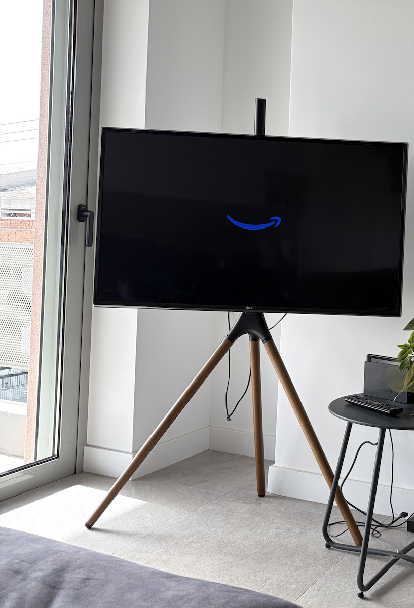 Powertech PT-1400 Suport TV pardoseală până la 65" și 32kg Argintiu