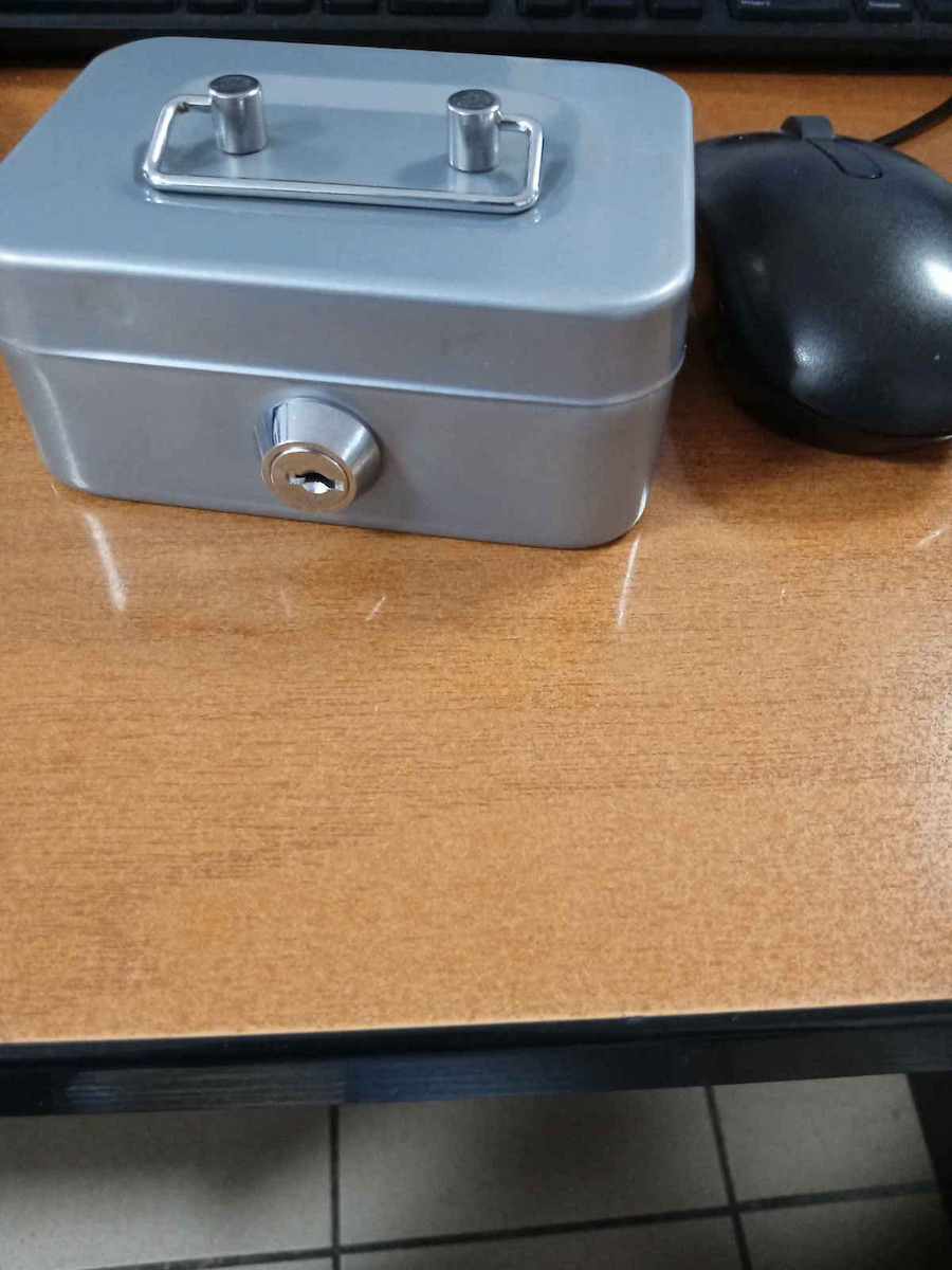 Φορητό Μεταλλικό Χρηματοκιβώτιο Κλειδαριά Γκρι 115x9x5.5cm