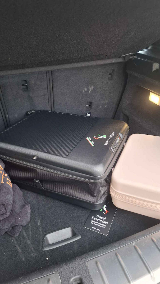 Cabin Hard Suitcase with 4 Wheels