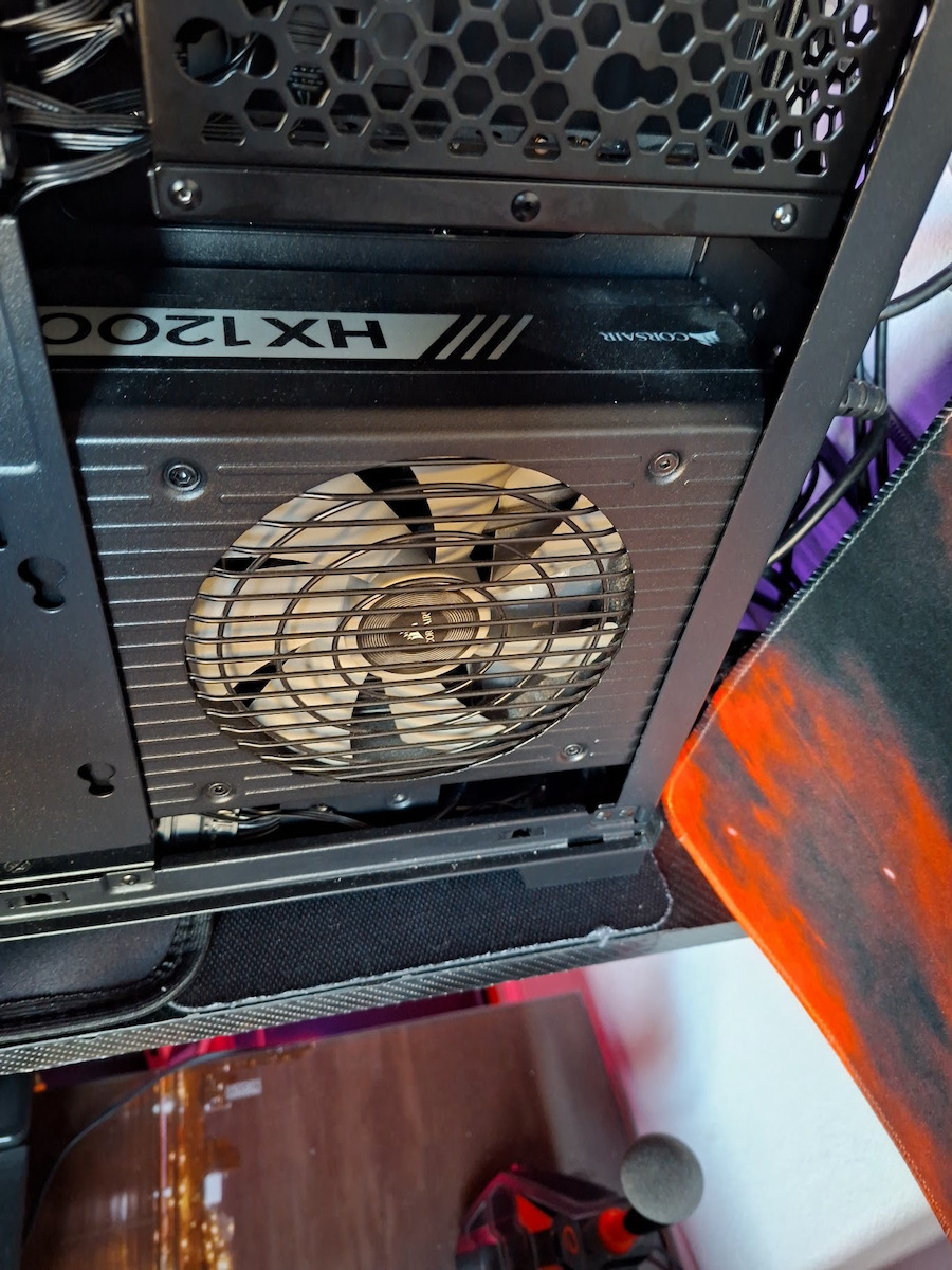 Corsair HXi Series (2025) HX1200i 1200W Black Computer Power Supply Full Modular 80 Plus Platinum