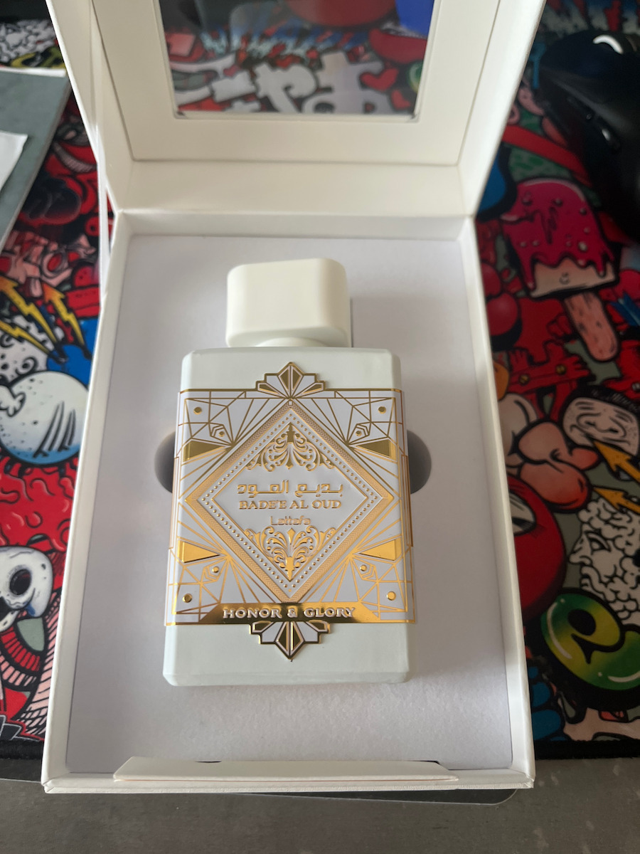 Lattafa Badee Al Oud Honor & Glory Eau de Parfum 100ml | Skroutz
