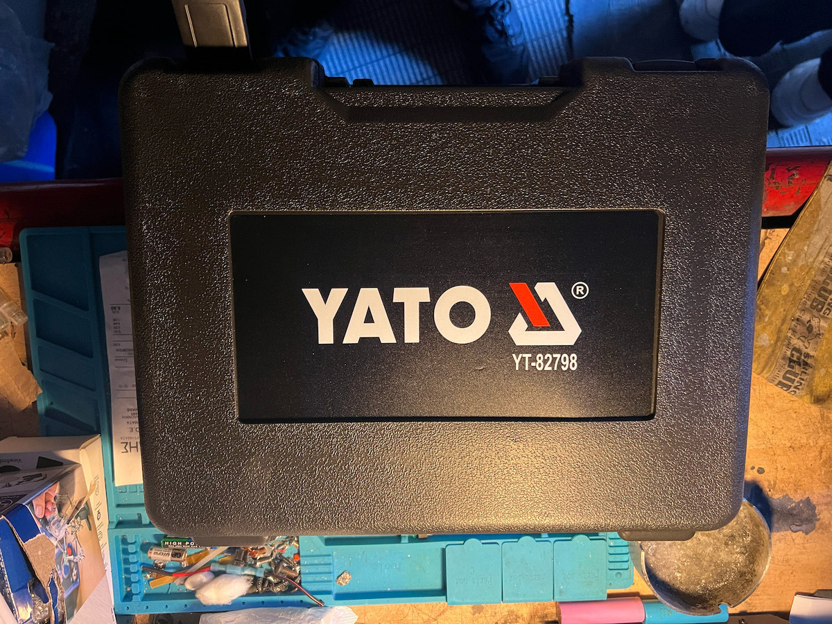 Yato YT-82798 Brushless 18V 1x4Ah Battery Impact Screwdriver