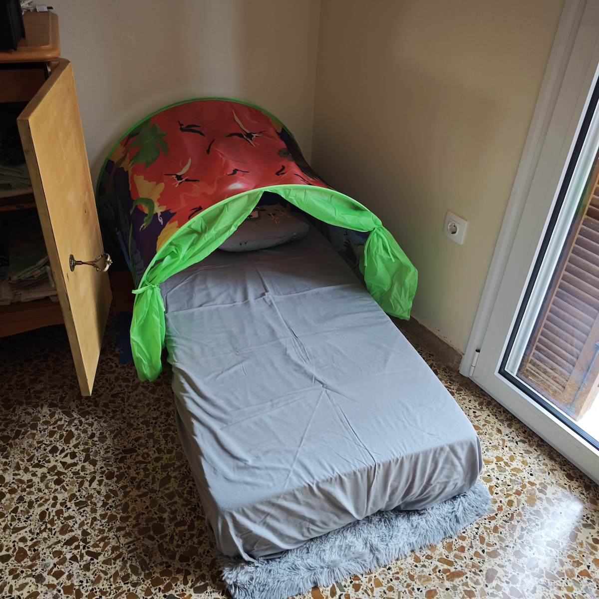 Kids Bed Tunnel Dinosaur Island Green