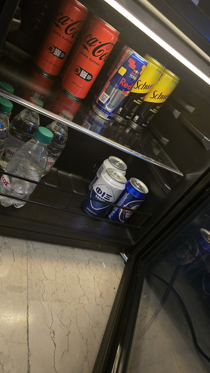 Heinner Beverage Refrigerator 44lt