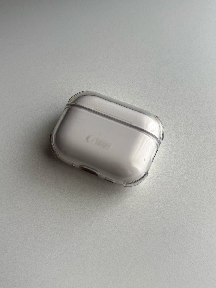 Tech-Protect Bounce Case Silicone with Hook in Transparent color for Apple AirPods Pro 3