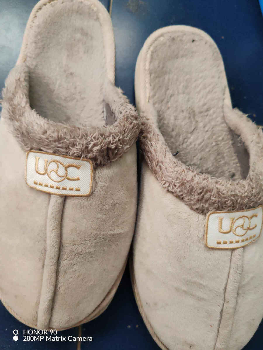 Winter Women's Slippers with Fur Beige