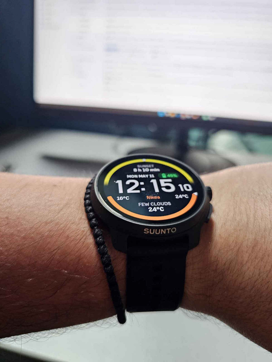 Suunto Race 2 Stainless Steel 49mm Αδιάβροχο Smartwatch με Παλμογράφο (Feather Gray)