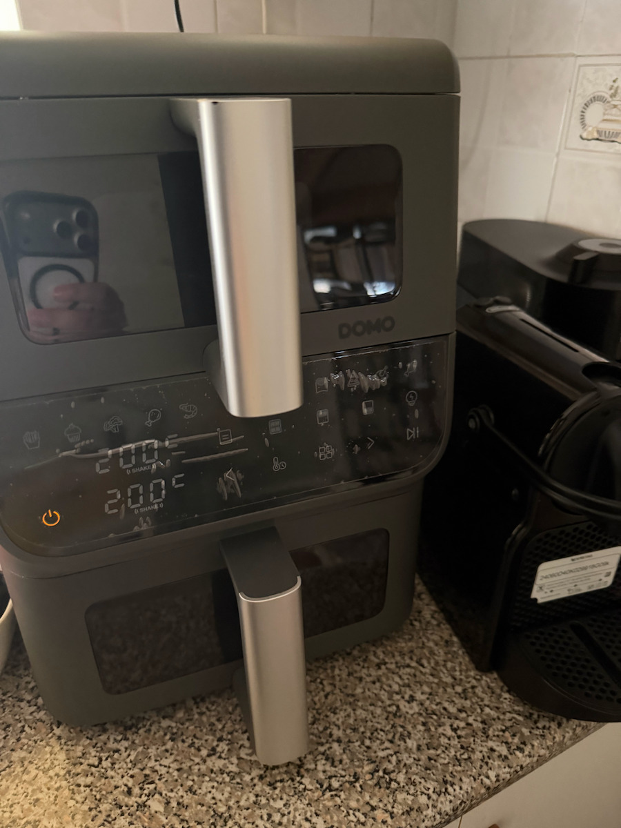 Domo Air Fryer with Double Detachable Bucket 10lt Gray DO550FR
