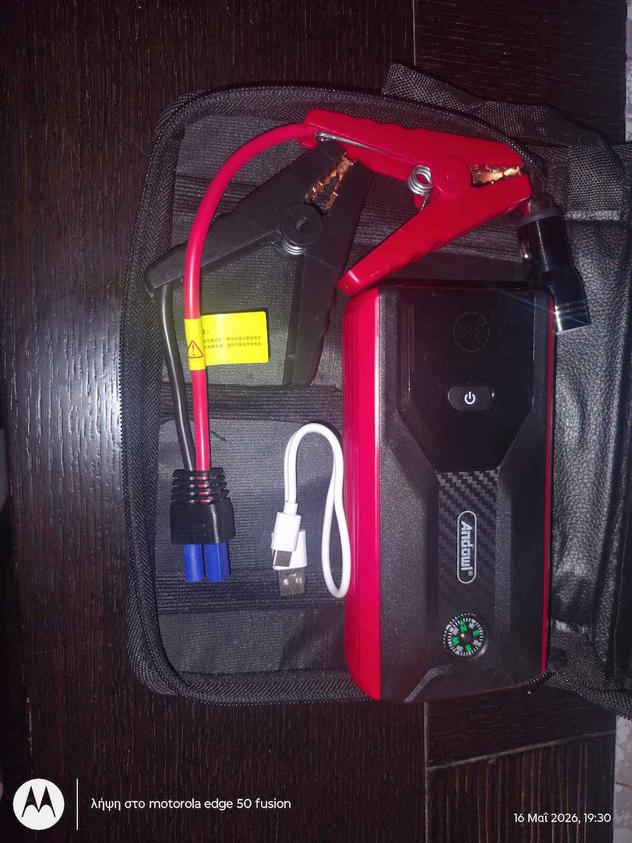 Andowl Qd1090 Portable Car Battery Jump Starter 15000mAh with Power Bank / USB / Φακό 12V